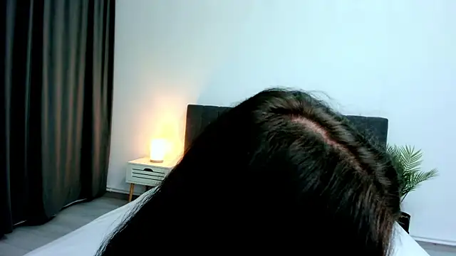 Snapshot of Layla_Ress chatting on 07/02/26, 04:40 Layla Ress online show from 07/02/26, 04:40