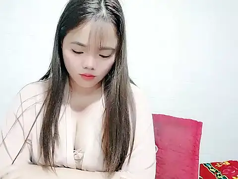 Snapshot of Kitty-lick chatting on 02/25/26, 02:21 Kitty-lick online show from 02/25/26, 02:21