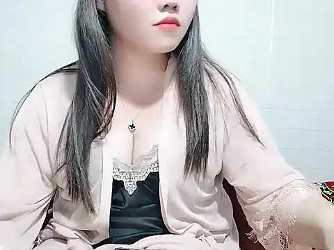 Snapshot of Kitty-lick chatting on 02/25/26, 02:27 Kitty-lick online show from 02/25/26, 02:27