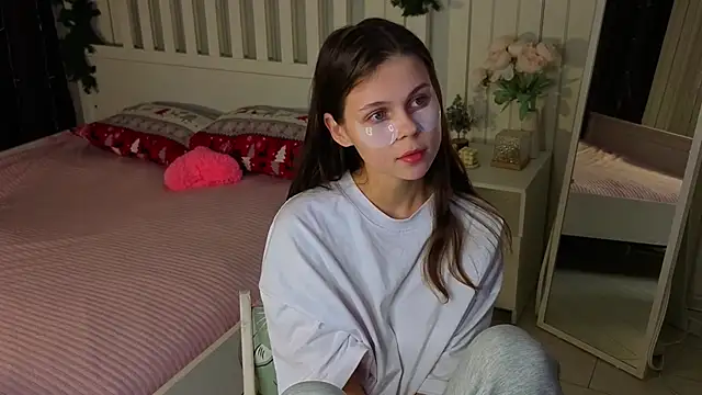 EarthaLevra online show from 03/20/26, 06:13