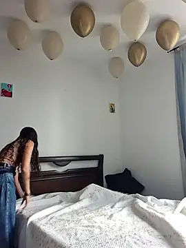 Snapshot of IrisBound chatting on 04/01/26, 02:14 IrisBound online show from 04/01/26, 02:14