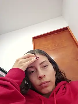 Snapshot of IrisBound chatting on 04/07/26, 03:34 IrisBound online show from 04/07/26, 03:34