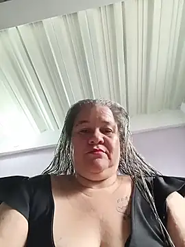 Snapshot of MilF-eterna_69 chatting on 03/23/26, 09:08 MilF-eterna 69 online show from 03/23/26, 09:08