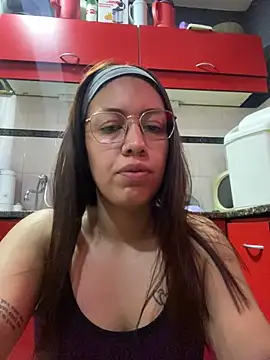 Snapshot of DimeAria chatting on 03/19/26, 03:27 DimeAria online show from 03/19/26, 03:27