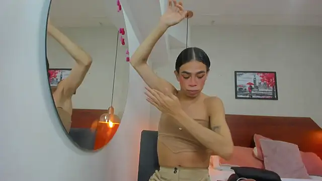 Snapshot of Miia03 chatting on 02/27/26, 11:43 Miia03 online show from 02/27/26, 11:43