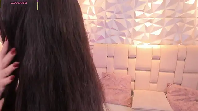 Snapshot of mell_muller chatting on 04/07/26, 11:54 mell muller online show from 04/07/26, 11:54