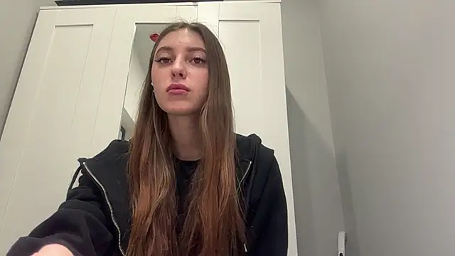 Snapshot of selena_favn chatting on 03/05/26, 02:07 selena favn online show from 03/05/26, 02:07