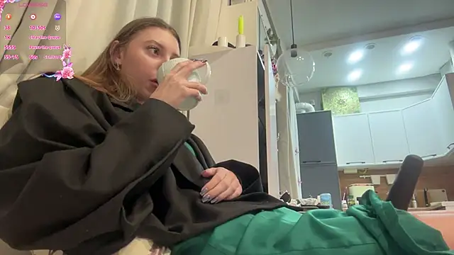 selena favn online show from 05/02/26, 01:10
