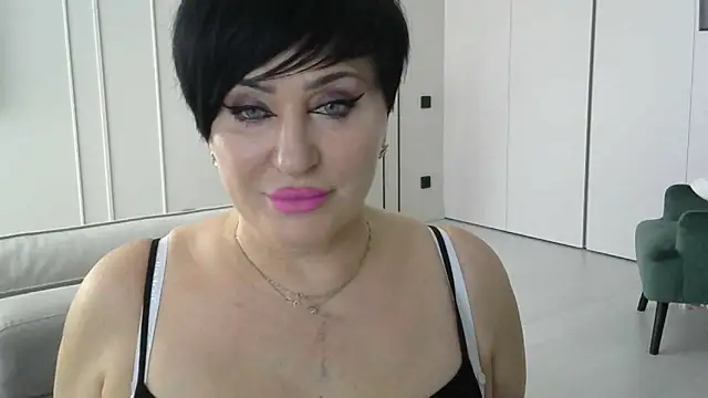 Kleotempt online show from 04/15/26, 12:23