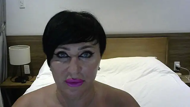 Snapshot of Kleotempt chatting on 07/01/26, 03:45 Kleotempt online show from 07/01/26, 03:45