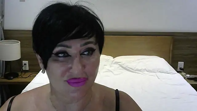 Snapshot of Kleotempt chatting on 07/05/26, 11:28 Kleotempt online show from 07/05/26, 11:28