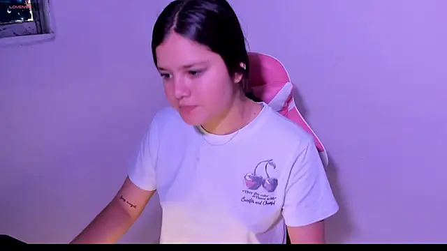 trianna sweet online show from 03/12/26, 12:11