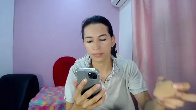 Larry craft online show from 03/26/26, 08:14