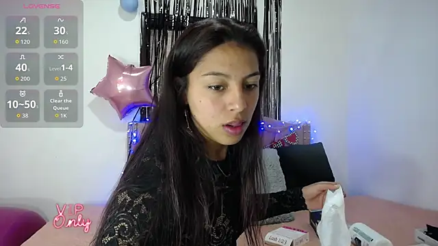 Snapshot of samantha_pym chatting on 04/08/26, 07:14 samantha pym online show from 04/08/26, 07:14