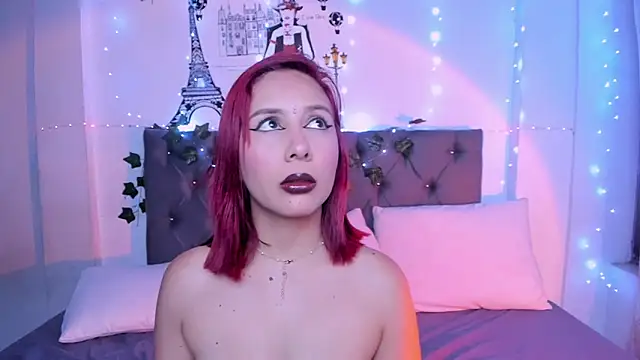 Snapshot of violeta_blaze1 chatting on 03/21/26, 10:31 violeta blaze1 online show from 03/21/26, 10:31