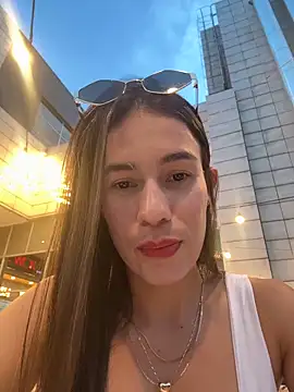 Snapshot of Penny_09 chatting on 04/25/26, 11:13 Penny 09 online show from 04/25/26, 11:13