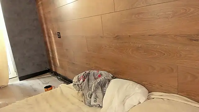 Snapshot of AmmyLuu chatting on 04/20/26, 12:41 AmmyLuu online show from 04/20/26, 12:41