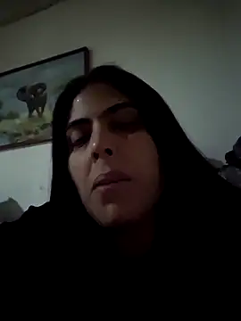 Snapshot of Perla_bella chatting on 02/28/26, 12:44 Perla bella online show from 02/28/26, 12:44