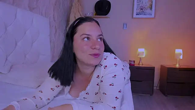 Dollhell online show from 04/04/26, 11:29