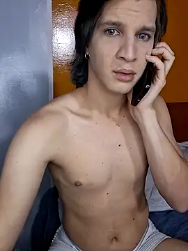 Snapshot of Salim_diek chatting on 03/22/26, 06:55 Salim diek online show from 03/22/26, 06:55