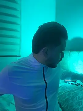 Snapshot of im_lea chatting on 04/25/26, 03:09 im lea online show from 04/25/26, 03:09