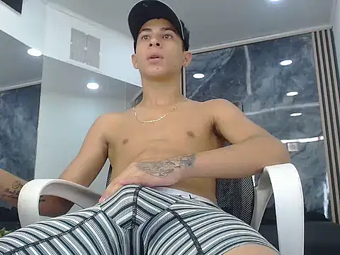 Snapshot of Hollmanhot chatting on 03/13/26, 02:51 Hollmanhot online show from 03/13/26, 02:51