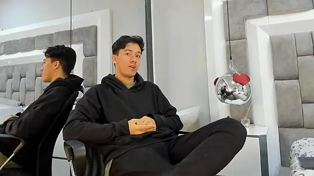 Austin Reedss online show from 02/26/26, 12:15