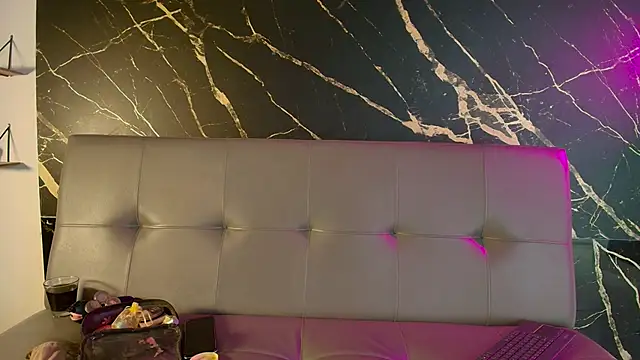 venus laurent online show from 02/26/26, 03:16