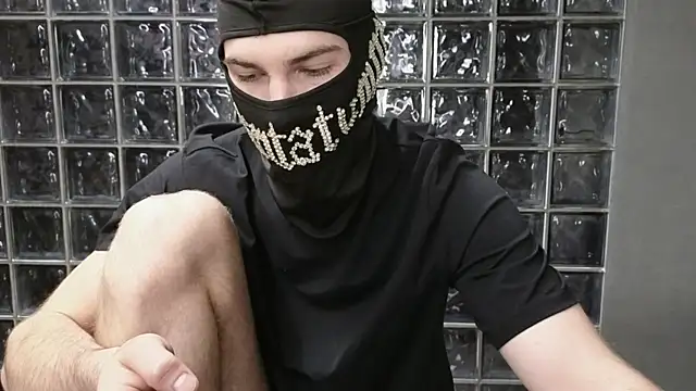 Snapshot of chantatummm chatting on 04/14/26, 06:08 chantatummm online show from 04/14/26, 06:08