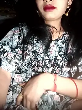 Snapshot of Rashmika_Mandana chatting on 03/24/26, 06:24 Rashmika Mandana online show from 03/24/26, 06:24