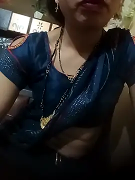 Snapshot of Rashmika_Mandana chatting on 04/11/26, 06:12 Rashmika Mandana online show from 04/11/26, 06:12