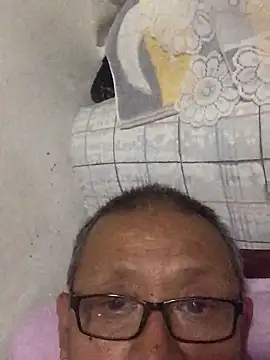 yaocaobi8 online show from 04/17/26, 11:46