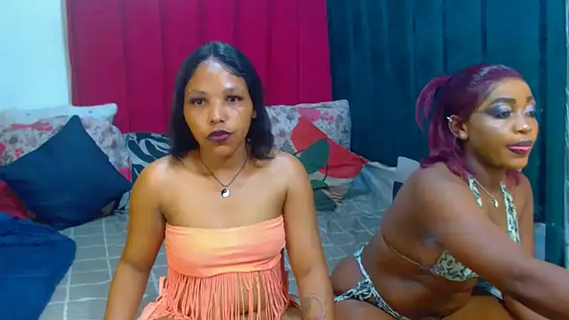 Snapshot of Goldenbutchy chatting on 04/12/26, 08:25 Goldenbutchy online show from 04/12/26, 08:25