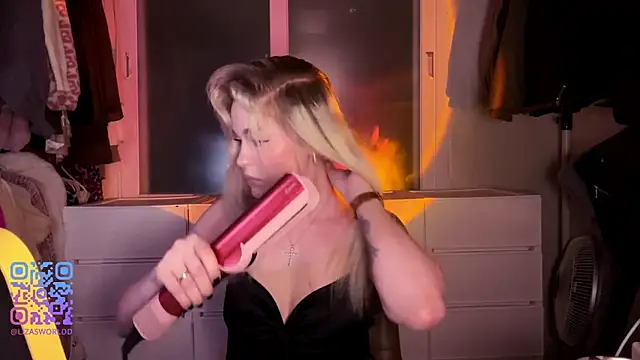 LisaNelsona online show from 02/26/26, 02:38