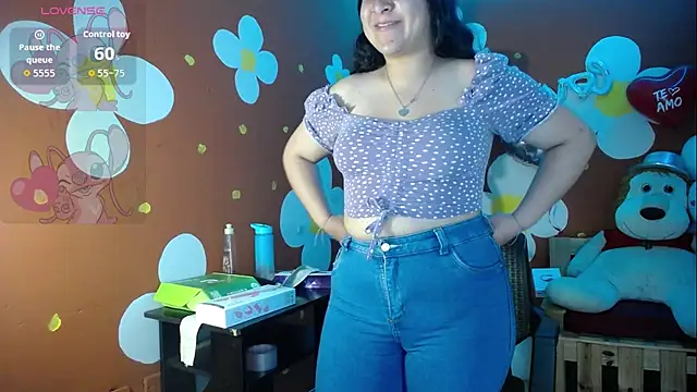 Snapshot of VirellaAshford chatting on 03/12/26, 11:16 VirellaAshford online show from 03/12/26, 11:16