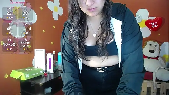 Snapshot of VirellaAshford chatting on 04/03/26, 11:19 VirellaAshford online show from 04/03/26, 11:19