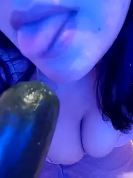 Snapshot of Lona_Hot chatting on 04/01/26, 06:16 Lona Hot online show from 04/01/26, 06:16