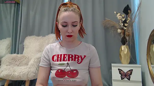 EmberLuna  online show from 03/02/26, 06:58