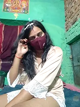 Snapshot of Poonam_bhoji chatting on 04/14/26, 04:46 Poonam bhoji online show from 04/14/26, 04:46