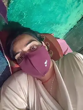 Snapshot of Poonam_bhoji chatting on 04/16/26, 09:50 Poonam bhoji online show from 04/16/26, 09:50