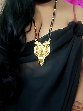 Snapshot of Sofiaa_09 chatting on 03/24/26, 06:46 Sofiaa 09 online show from 03/24/26, 06:46