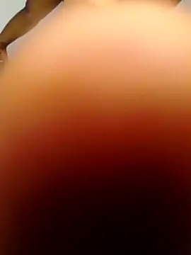 Snapshot of muko1523 chatting on 04/16/26, 05:19 muko1523 online show from 04/16/26, 05:19