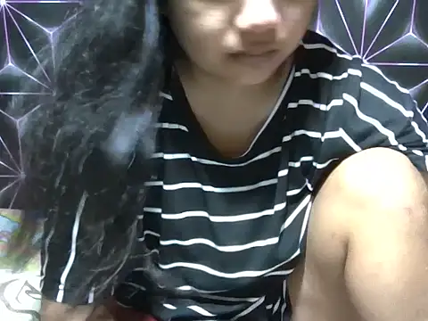 Flowerbebe online show from 03/22/26, 10:07