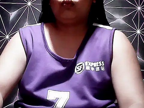 Snapshot of Flowerbebe chatting on 05/23/26, 06:56 Flowerbebe online show from 05/23/26, 06:56