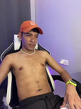 Snapshot of asian_darlingcummersxXx chatting on 03/12/26, 02:01 asian darlingcummersxXx online show from 03/12/26, 02:01