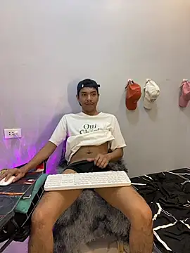 Snapshot of asian_darlingcummersxXx chatting on 04/06/26, 10:54 asian darlingcummersxXx online show from 04/06/26, 10:54