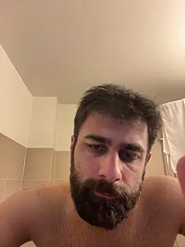 Snapshot of Shayan_021_Private chatting on 05/31/26, 07:15 Shayan 021 Private online show from 05/31/26, 07:15