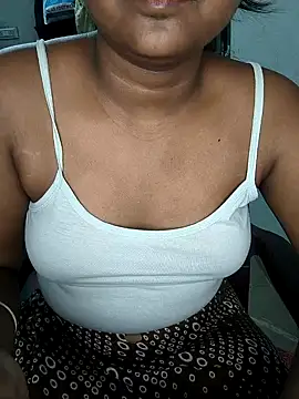 Snapshot of MISS_MADHURIBABY chatting on 03/13/26, 06:36 MISS MADHURIBABY online show from 03/13/26, 06:36