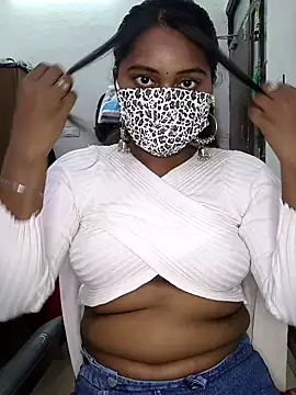 Snapshot of MISS_MADHURIBABY chatting on 03/18/26, 01:47 MISS MADHURIBABY online show from 03/18/26, 01:47