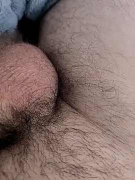 Snapshot of XTo95 chatting on 02/27/26, 01:00 XTo95 online show from 02/27/26, 01:00